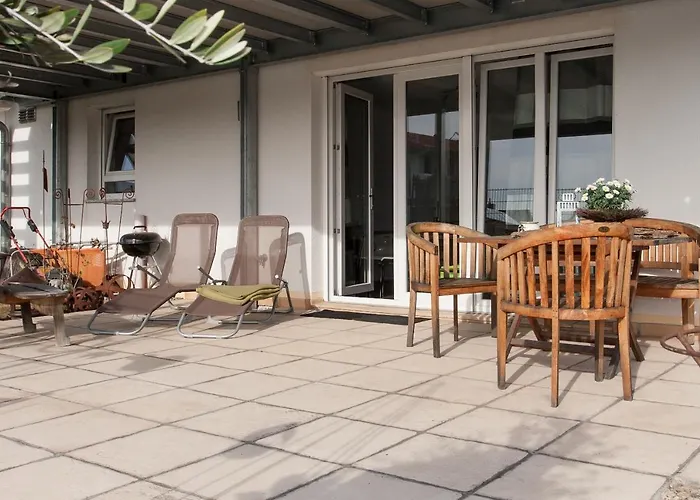 Apartments Happy Family EP-Tickets garantiert bei uns für jeden beliebigen Tag erhältlich !!